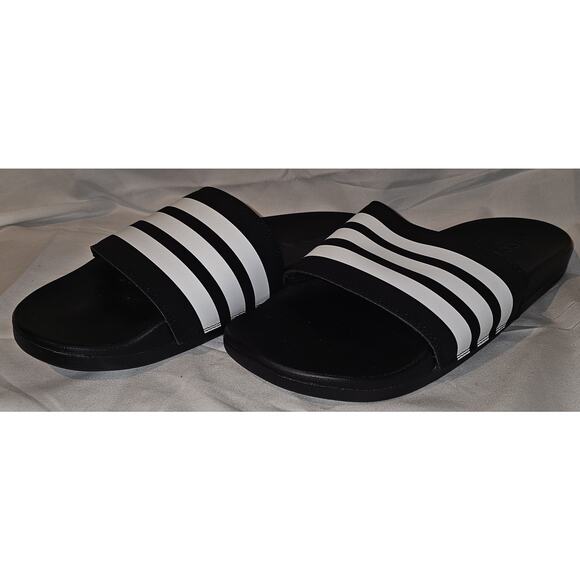 Adilette Comfort Slides - Picture 3 of 6